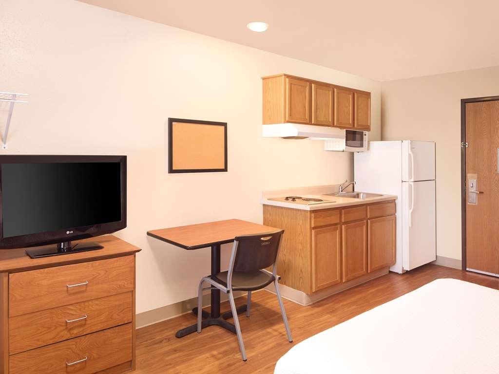 Extended Stay America Select Suites - Oklahoma City - West Kamer foto