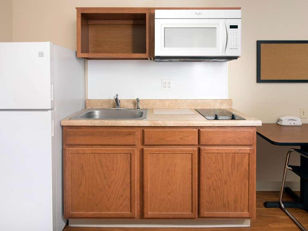 Extended Stay America Select Suites - Oklahoma City - West Kamer foto