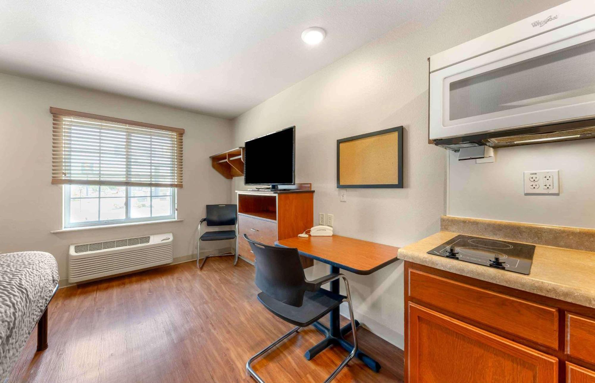 Extended Stay America Select Suites - Oklahoma City - West Buitenkant foto